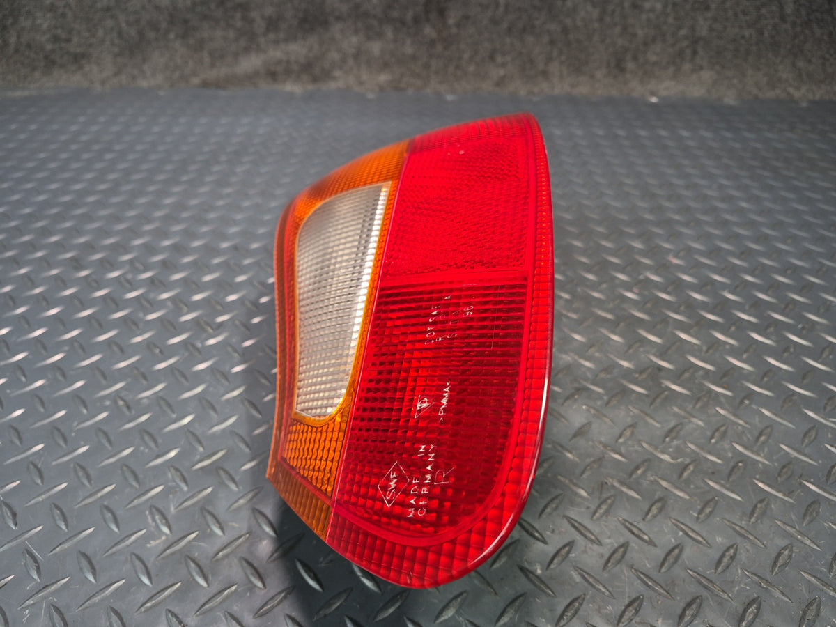 1997-2002 Porsche Boxster 986 Rear Left & Right Side Tail Light Lamp Set of 2