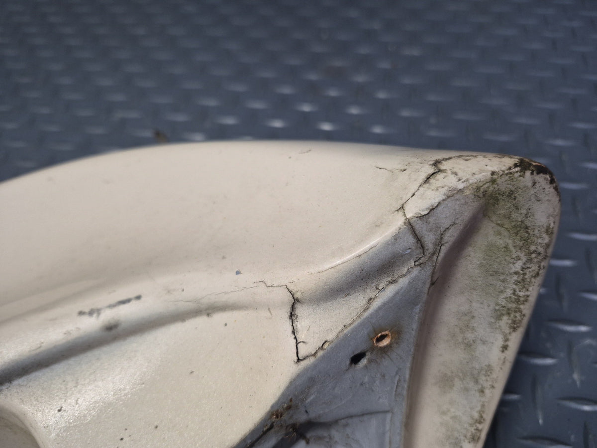 2003-2007 Lexus LX470 Rear Trunk Lid Liftgate Upper Spoiler Damaged