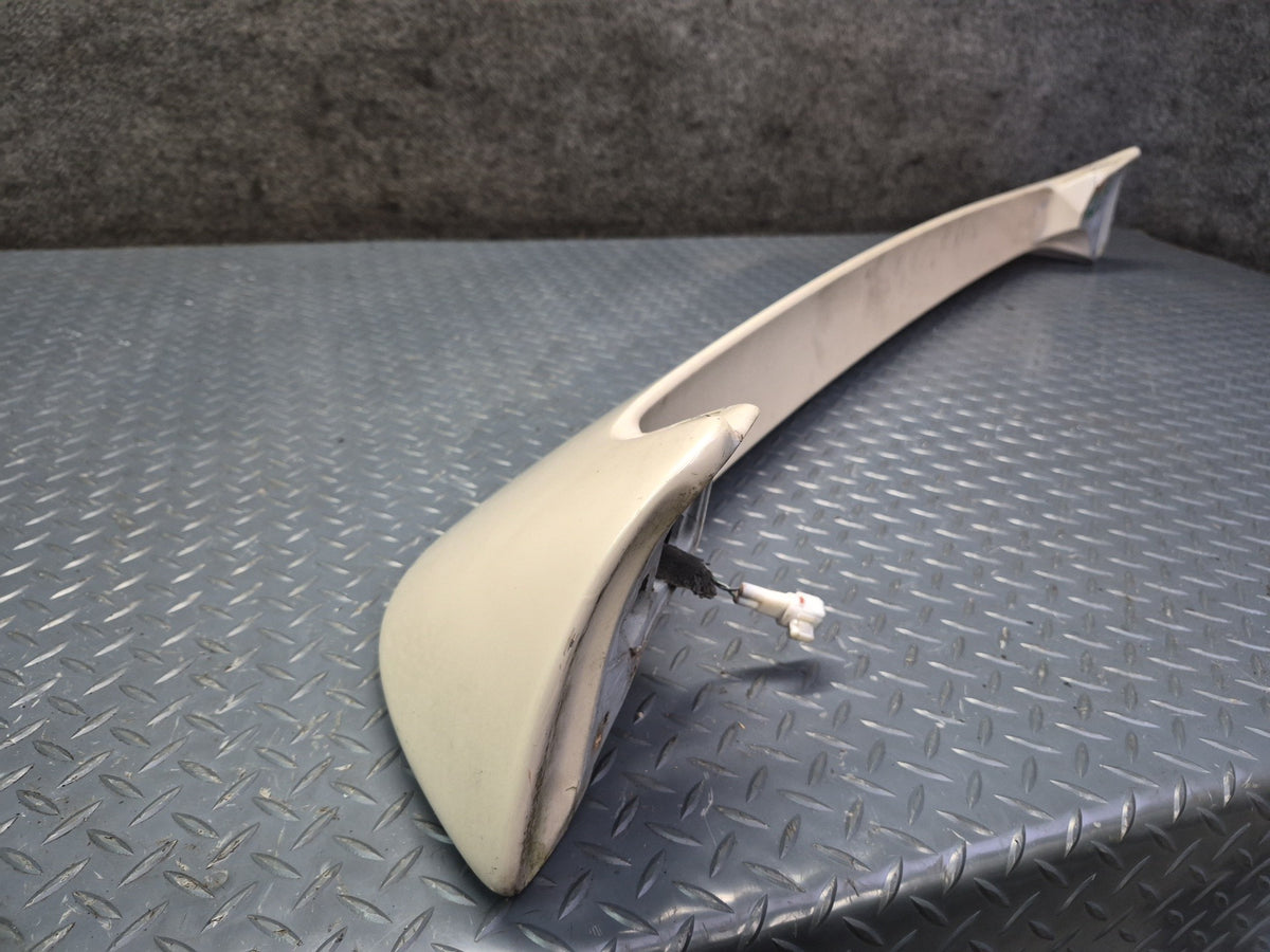 2003-2007 Lexus LX470 Rear Trunk Lid Liftgate Upper Spoiler Damaged