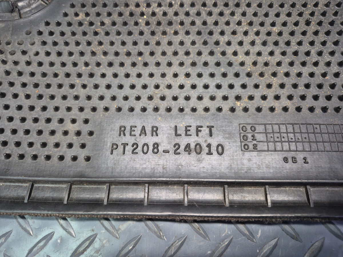 02-10 Lexus UZZ40L SC430 Front & Rear Left Right Floor MAT Carpet Black Set OEM