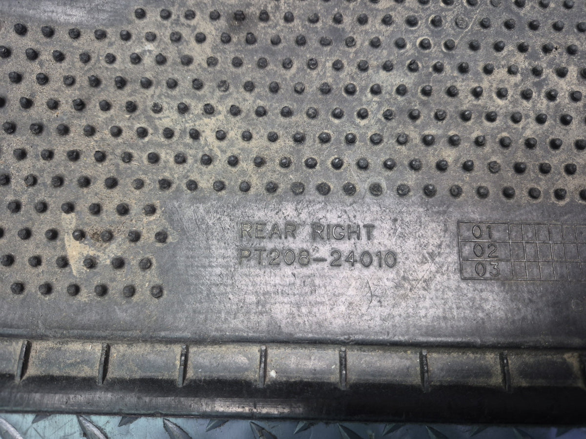 02-10 Lexus UZZ40L SC430 Front & Rear Left Right Floor MAT Carpet Black Set OEM
