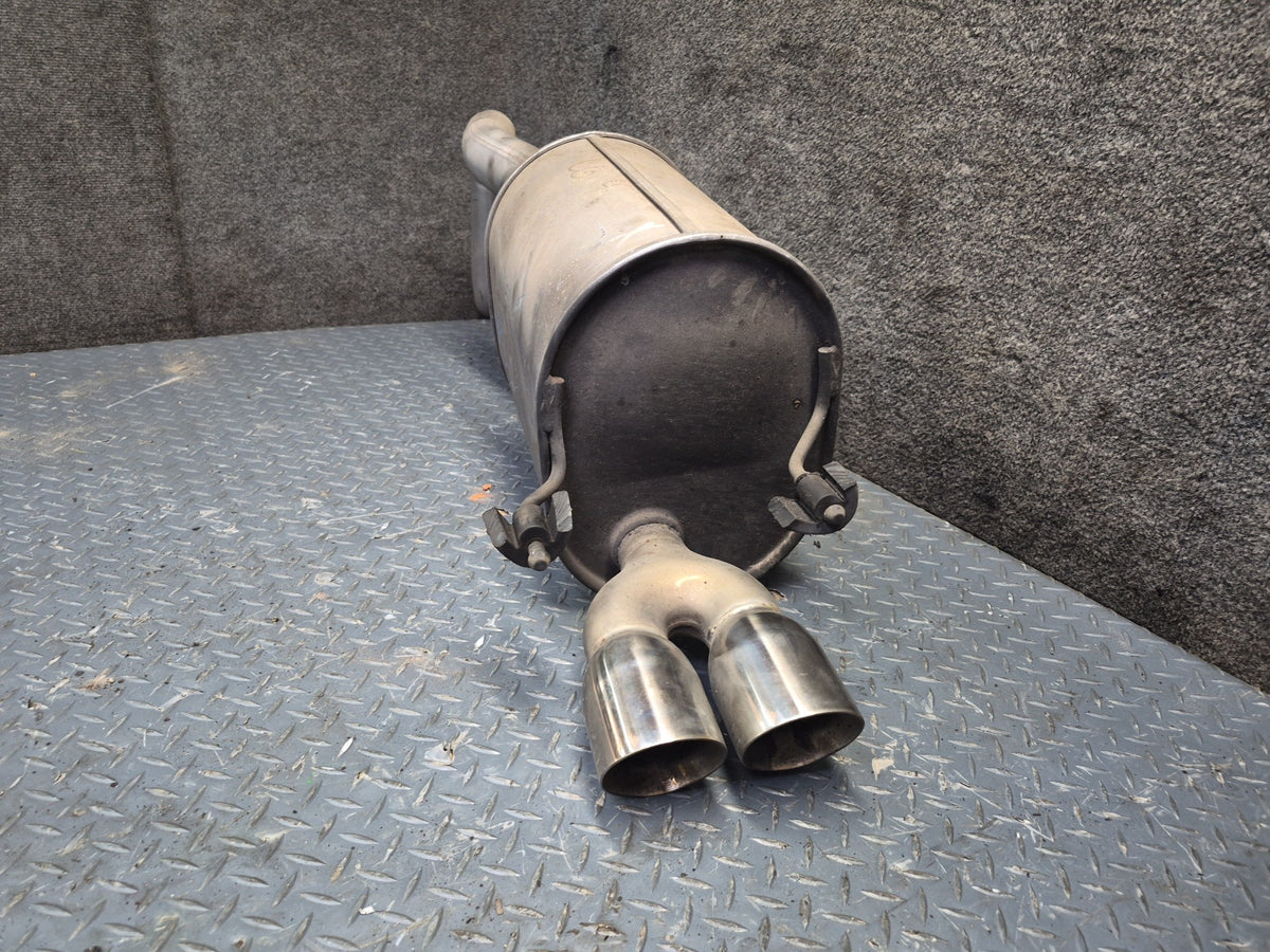 05-08 Chevrolet Corvette C6 LS2 Set of 2 Rear Left & Right Exhaust Muffler OEM