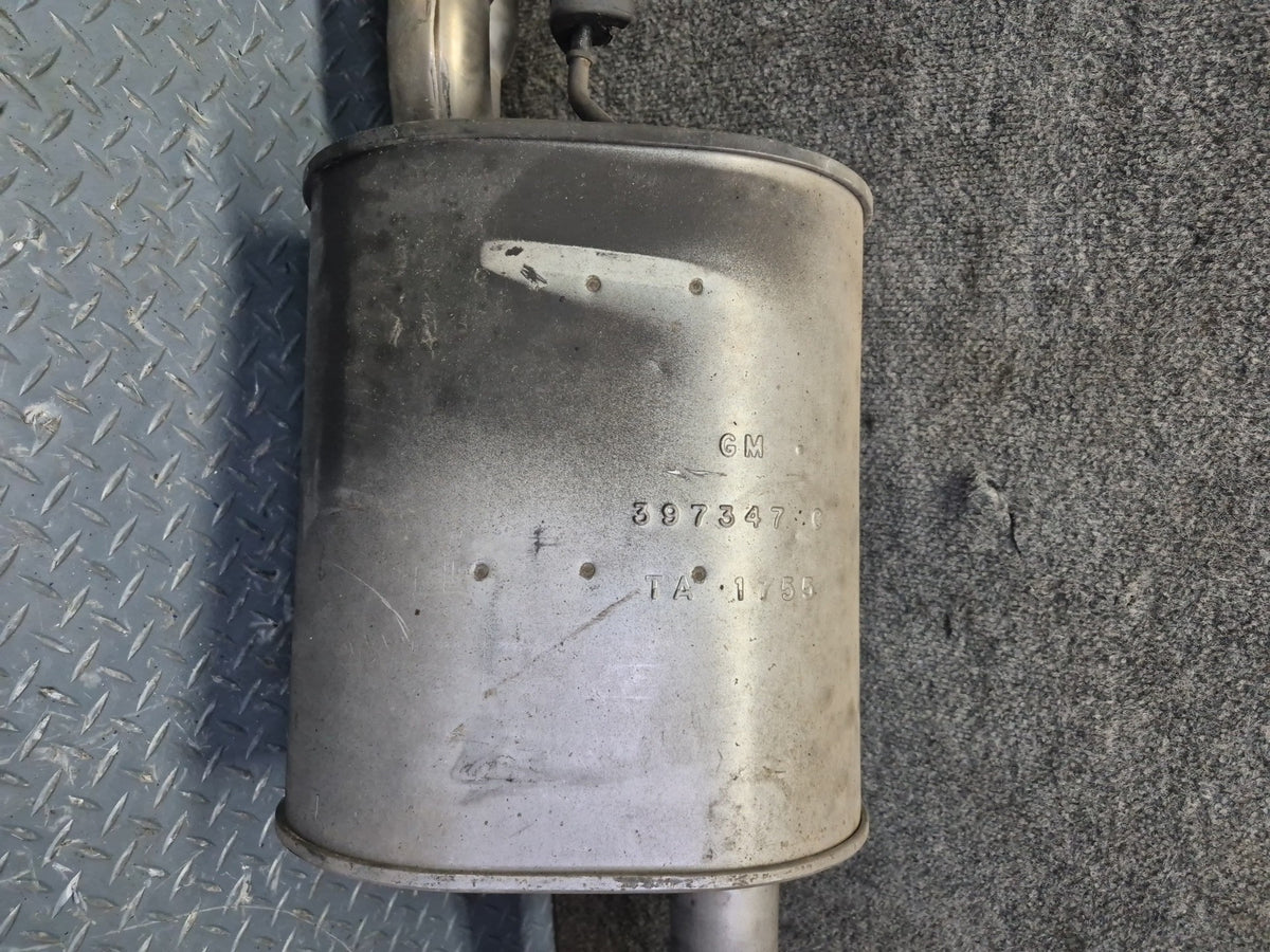 05-08 Chevrolet Corvette C6 LS2 Set of 2 Rear Left & Right Exhaust Muffler OEM