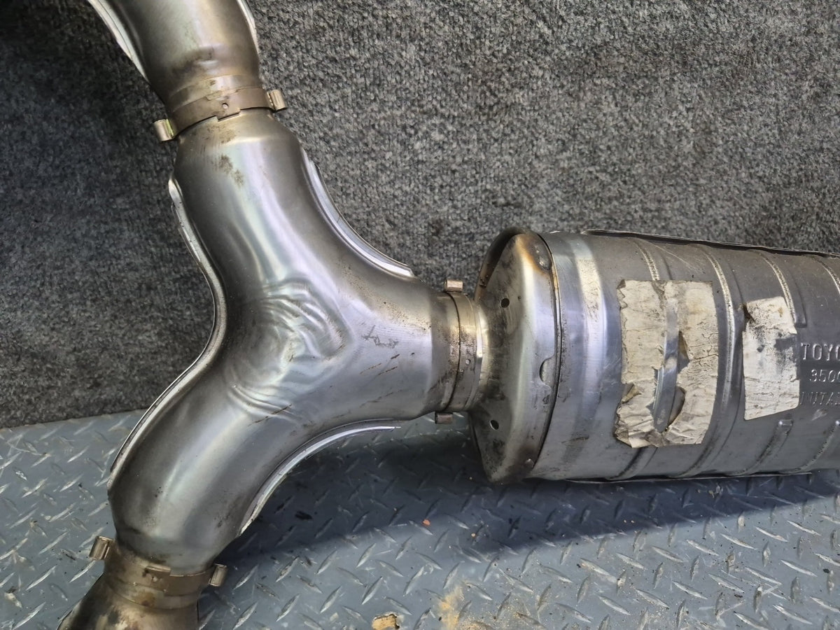 98-00 Lexus UCF20L LS400 Exhaust Resonator Intermediate Pipe 139K Miles OEM