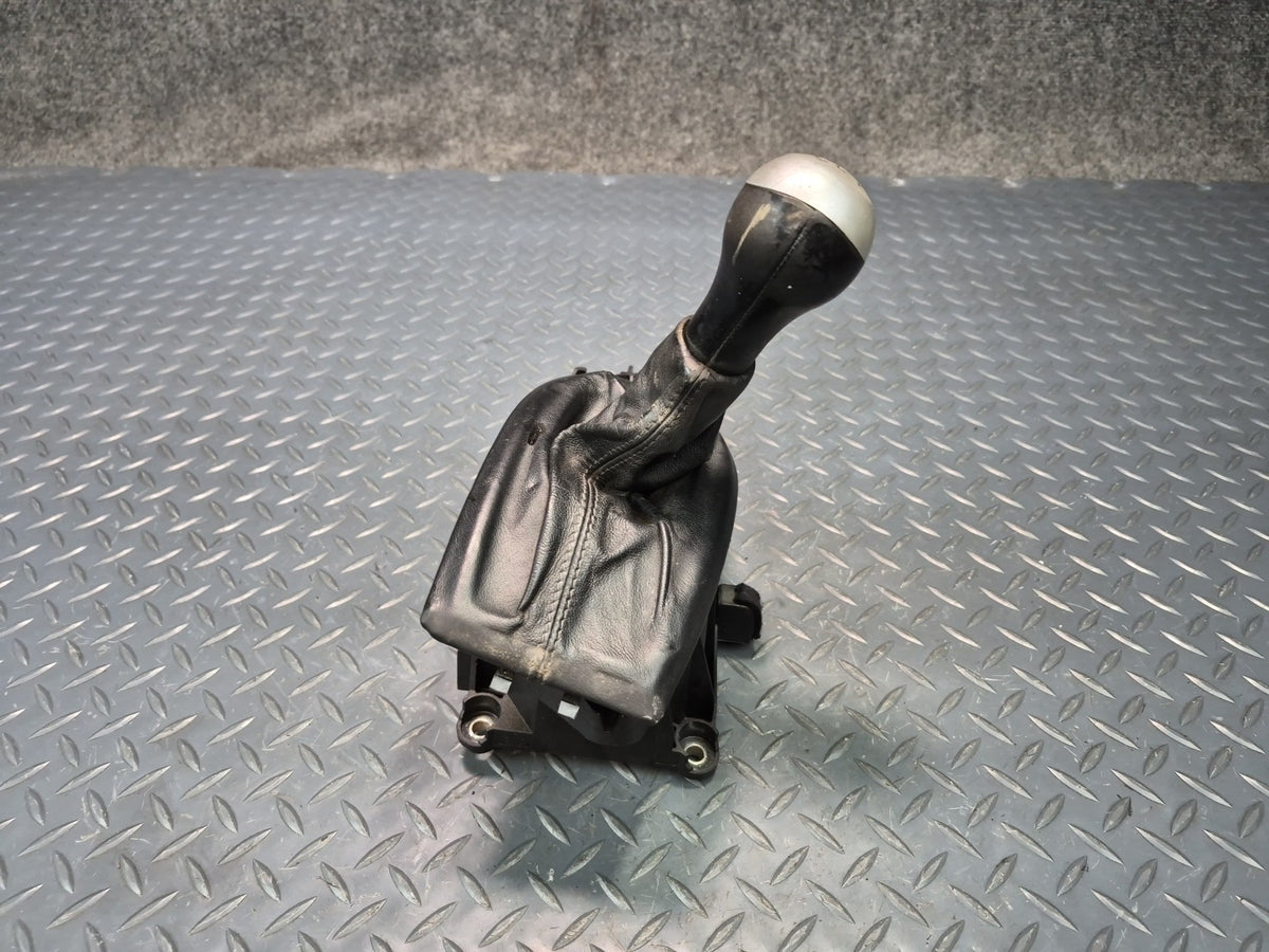 2000-2004 Porsche Boxster 986 5-SPEED Manual Transmission Gear Shifter W/ Knob