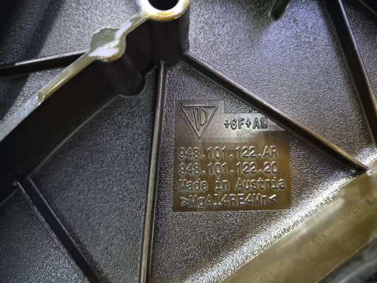 2011-2016 Porsche Panamera 970 3.6L Engine Motor Front Timing Chain Cover