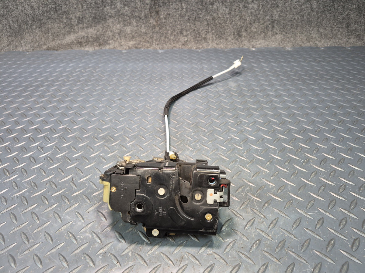 1997-2004 Porsche Boxster 986 Left Driver Side Door Lock Latch Actuator
