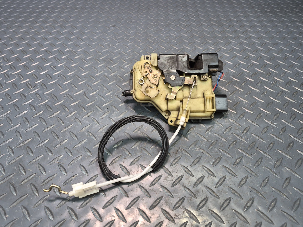 1997-2004 Porsche Boxster 986 Right Pass Side Door Lock Latch Actuator