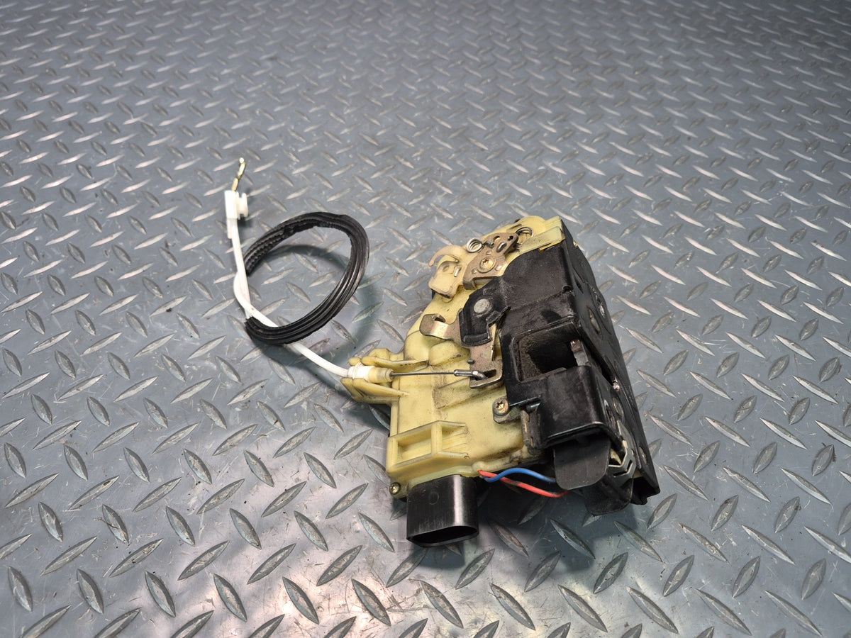 1997-2004 Porsche Boxster 986 Right Pass Side Door Lock Latch Actuator
