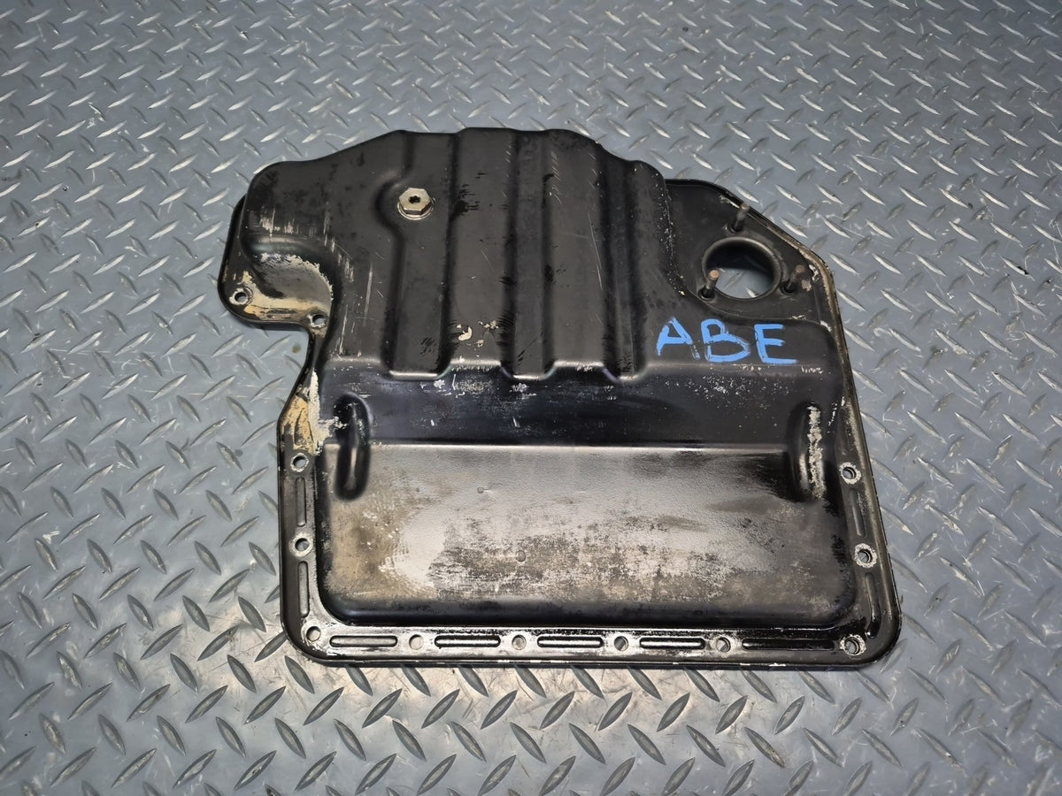 1996-1997 BMW E31 840Ci M62 Engine Motor Lower Oil Pan