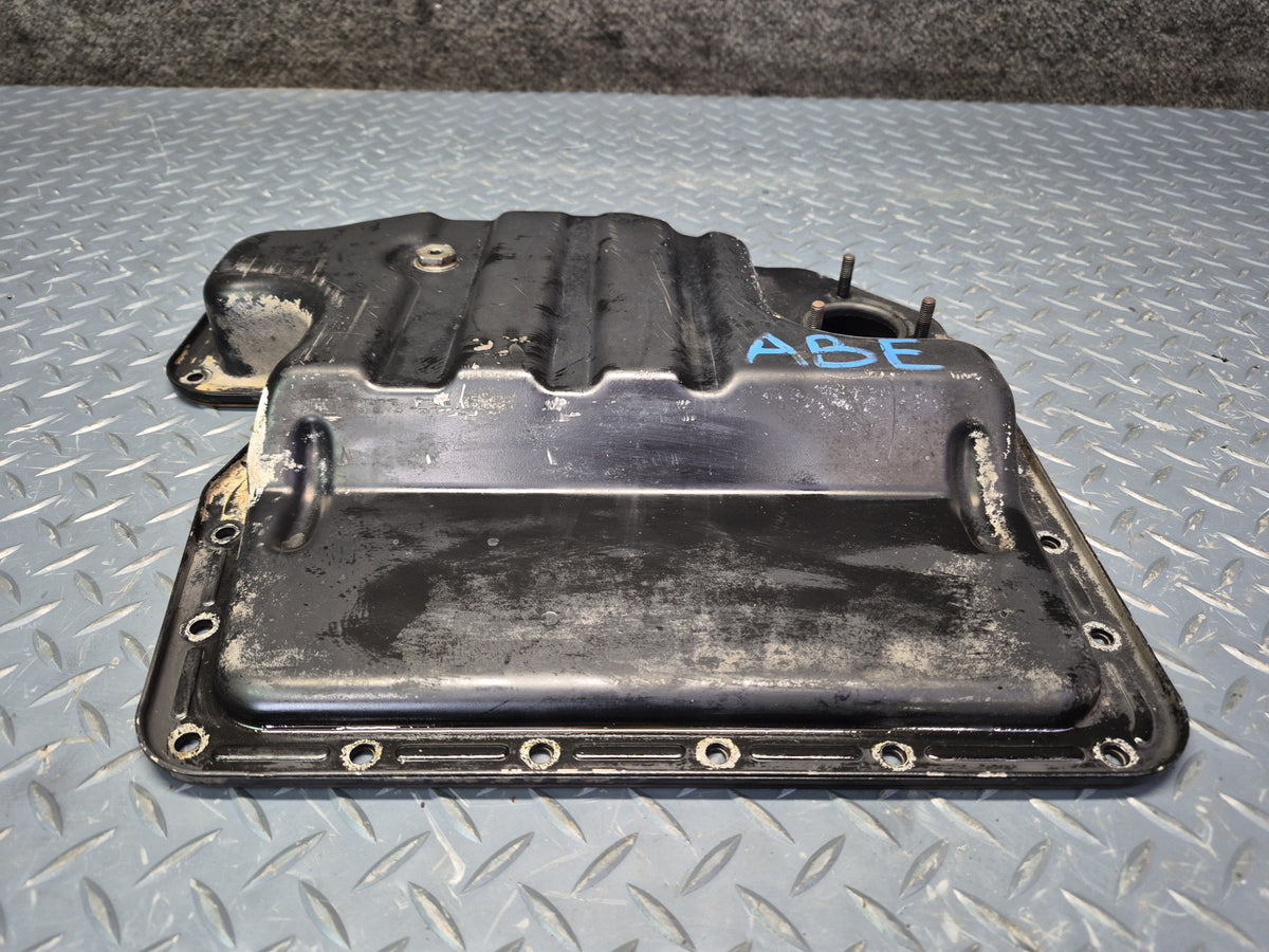 1996-1997 BMW E31 840Ci M62 Engine Motor Lower Oil Pan