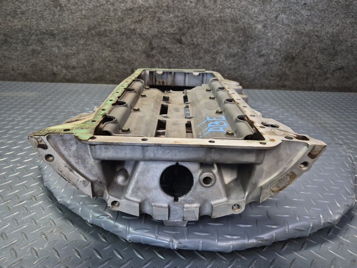 1996-1997 BMW E31 840Ci M62 Engine Motor Upper Oil Pan 1433561