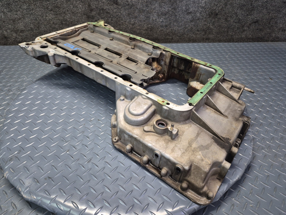 1996-1997 BMW E31 840Ci M62 Engine Motor Upper Oil Pan 1433561