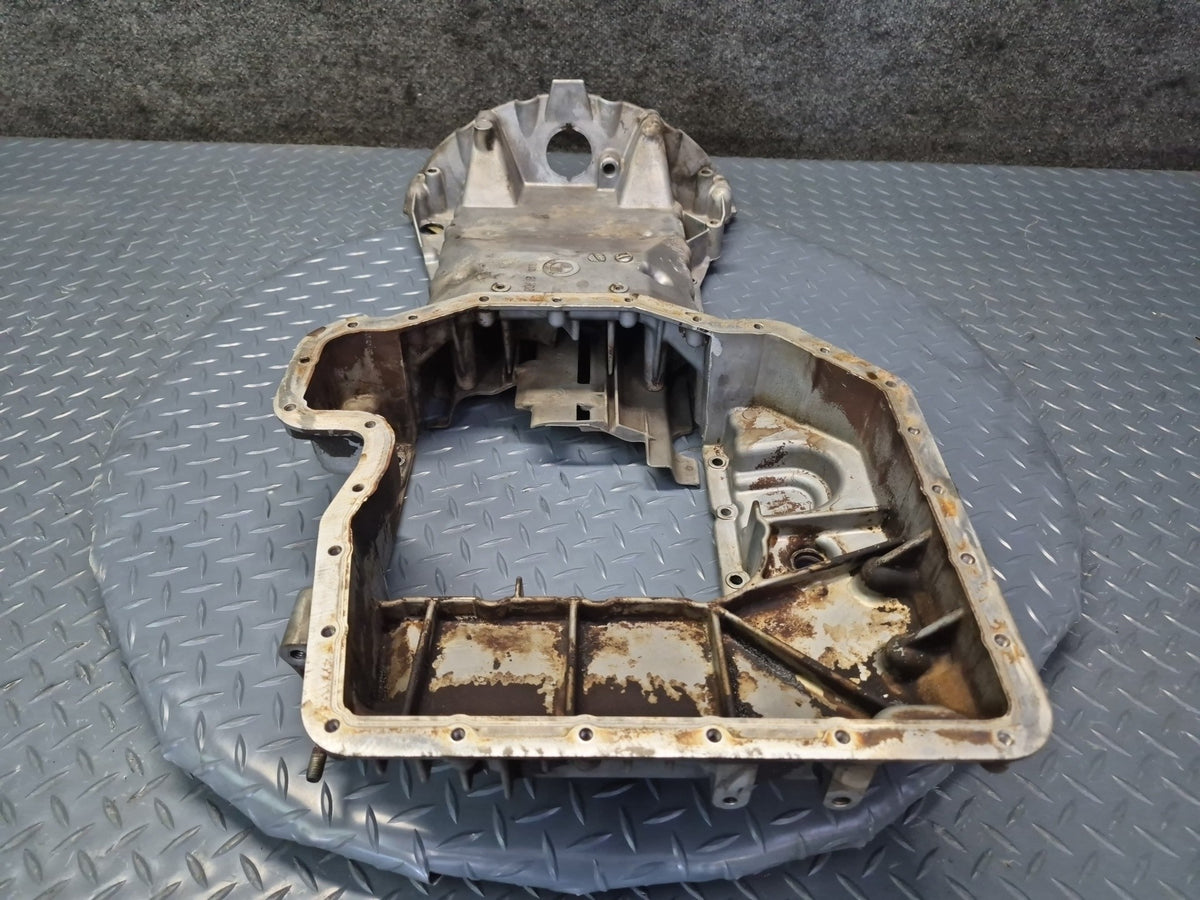 1996-1997 BMW E31 840Ci M62 Engine Motor Upper Oil Pan 1433561