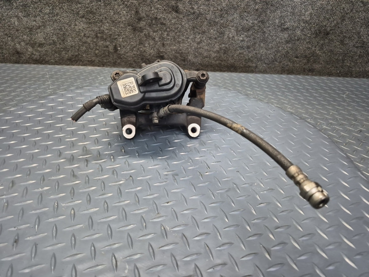18-25 Audi A4 S4 A5 S5 Rear Left & Right Brake Caliper Set of 2 49K Miles OEM