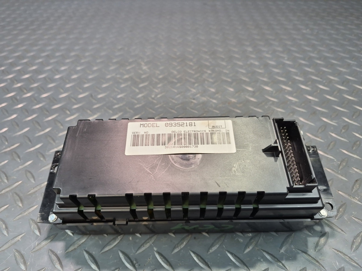 97-04 Chevrolet Corvette C5 A/C Climate Control Switch Panel 09352181 OEM