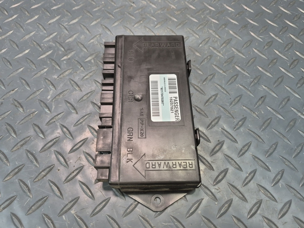 97-99 Chevrolet Corvette C5 Right Passenger Door Control Module 16257821 OEM