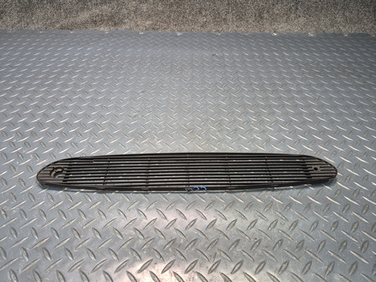 97-04 Chevrolet Corvette C5 Upper Dash Defrost Vent Grille 10400366 OEM