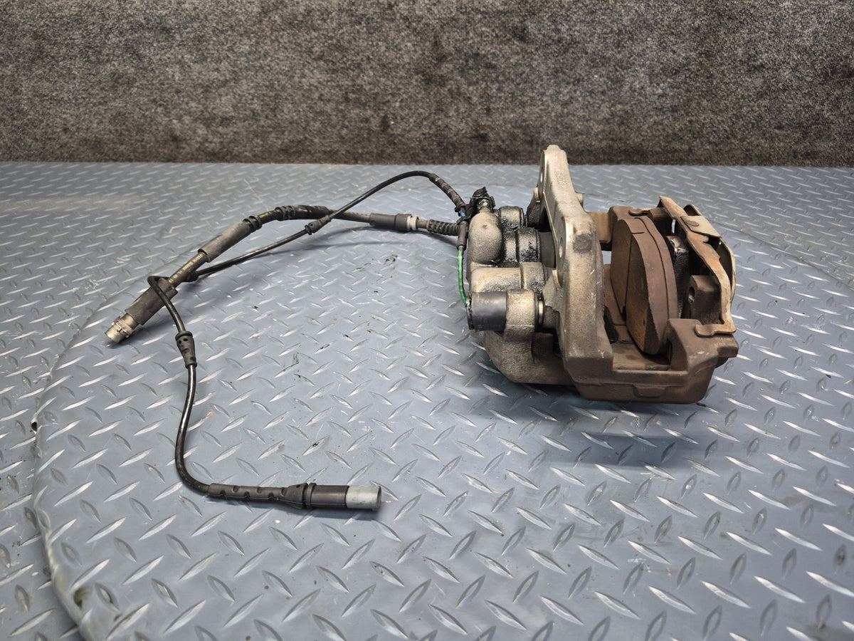 2014-2018 BMW F15 X5 AWD Front Left Brake Caliper