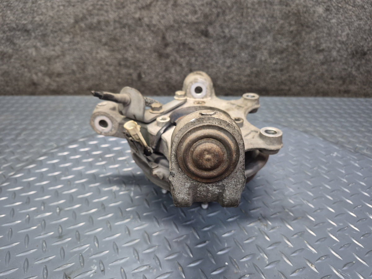 97-04 Chevrolet Corvette C5 Rear Right Spindle Knuckle Wheel Hub Bearing OEM