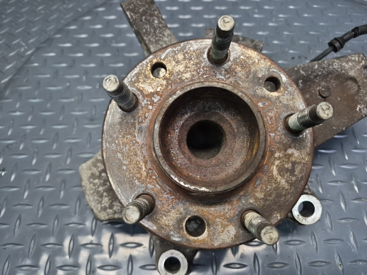 97-04 Chevrolet Corvette C5 Front Left Spindle Knuckle Wheel Hub Bearing OEM