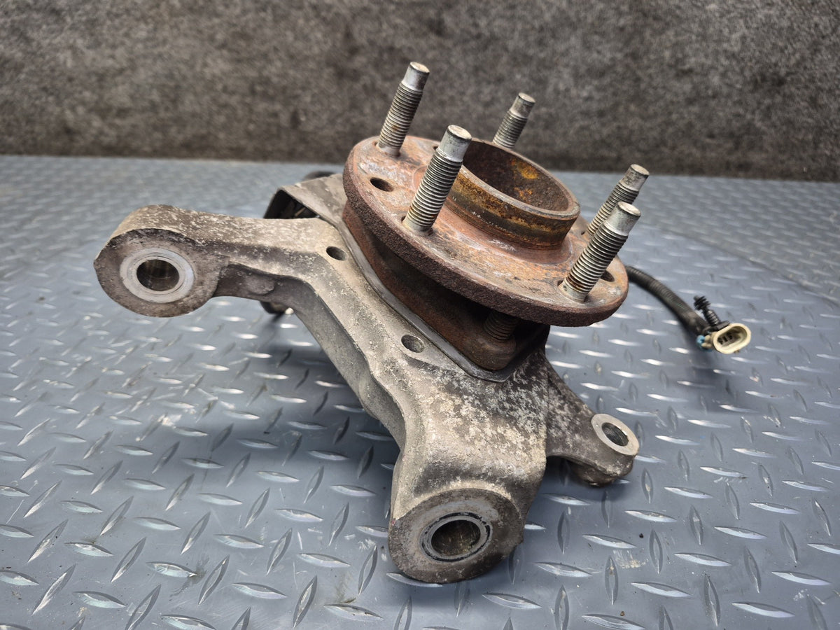97-04 Chevrolet Corvette C5 Front Left Spindle Knuckle Wheel Hub Bearing OEM