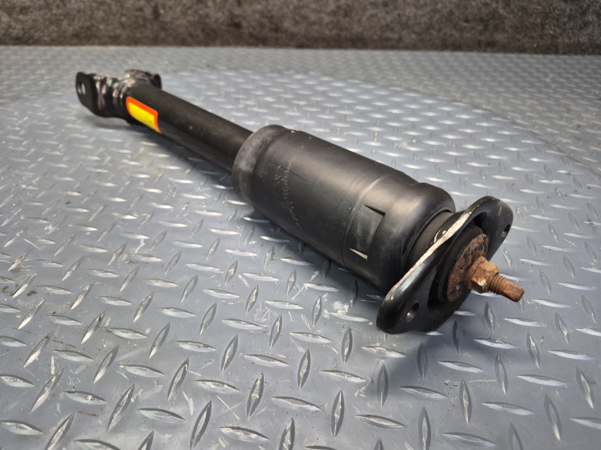 97-04 Chevrolet Corvette C5 Rear Left & Right Strut Shock Absorber Set 64K OEM