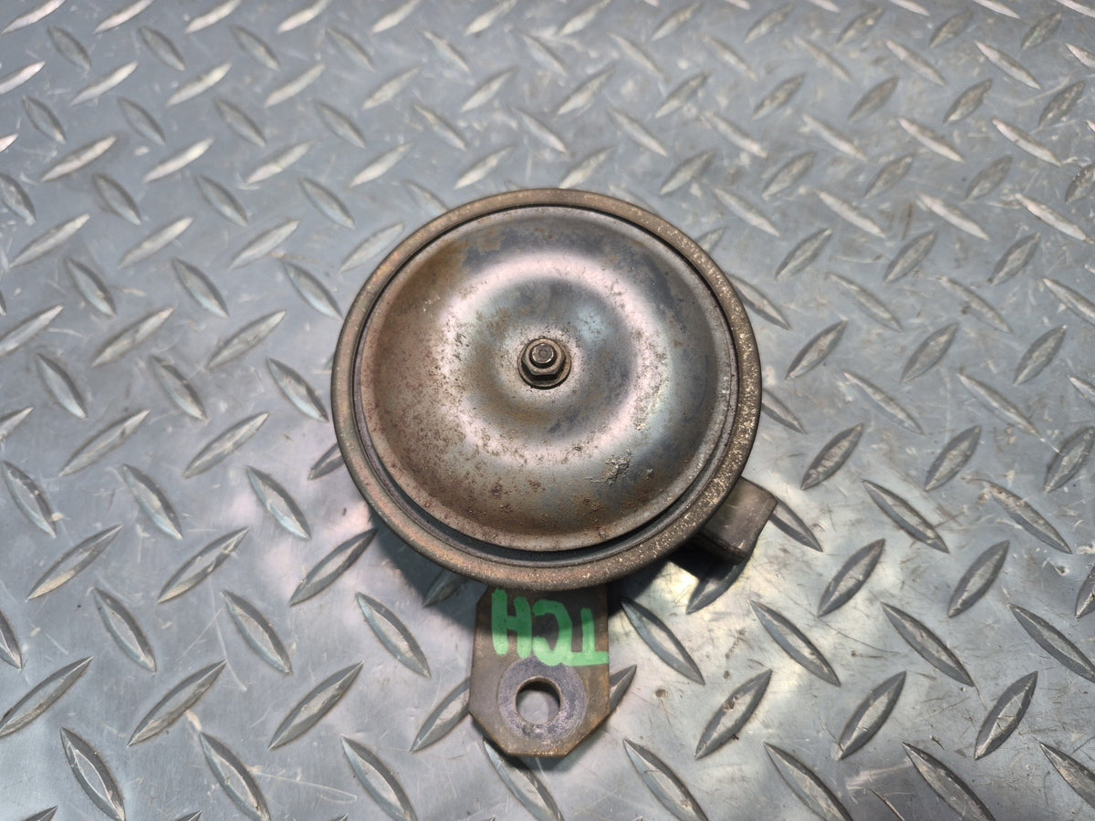 82-85 Toyota Celica RA65 High & Low Tone Note Pitch Horn Signal Set of 2
