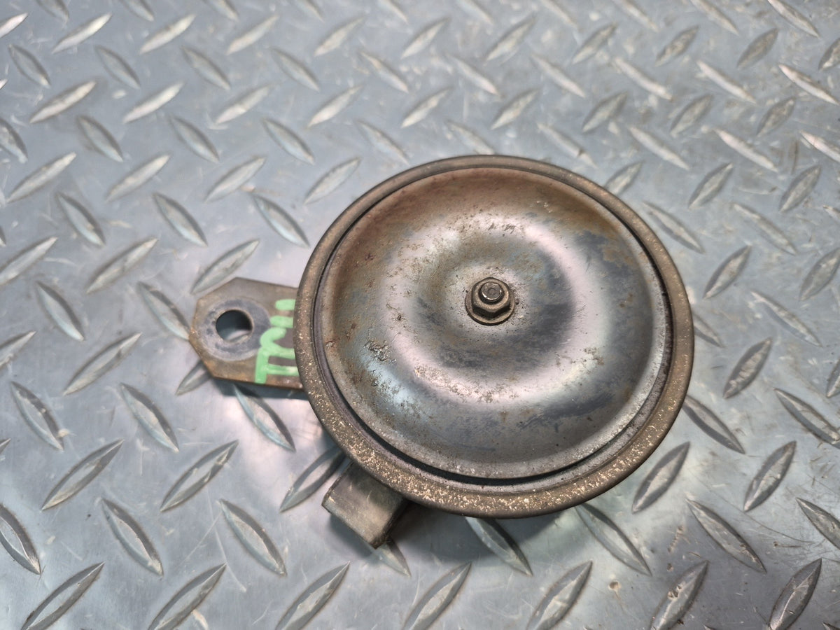 82-85 Toyota Celica RA65 High & Low Tone Note Pitch Horn Signal Set of 2