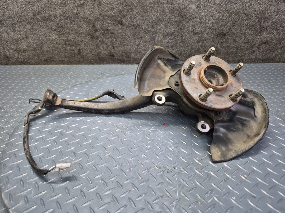 02-10 Lexus UZZ40L SC430 Front Right Spindle Knuckle Wheel Hub Bearing OEM