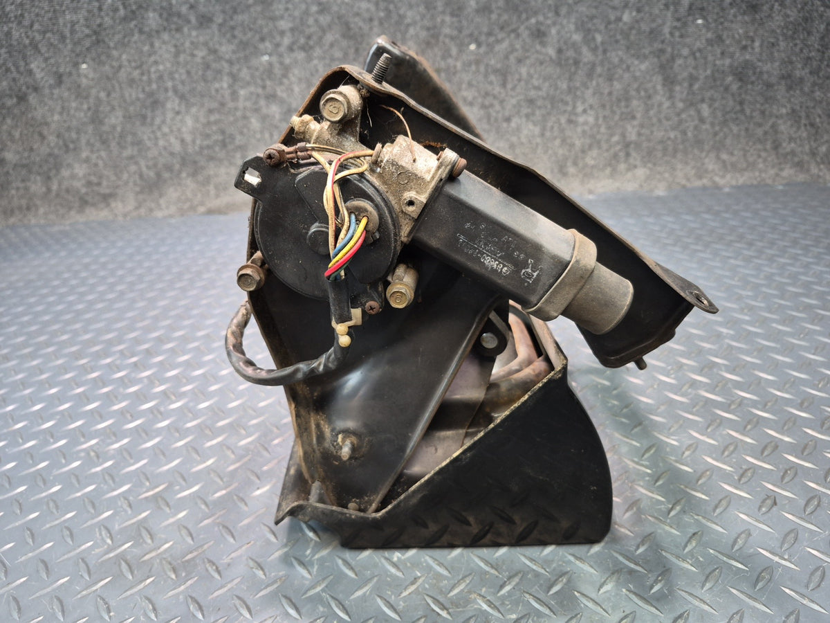 82-83 Toyota Celica RA65 Front Right POP UP Headlight Lamp