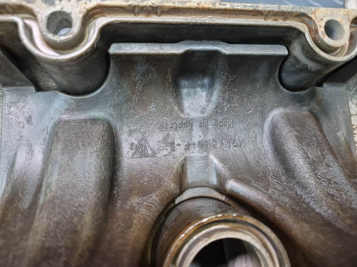 2011-2016 Porsche Panamera 970 3.6L Right Cylinder Head Valve Cover 94610513500