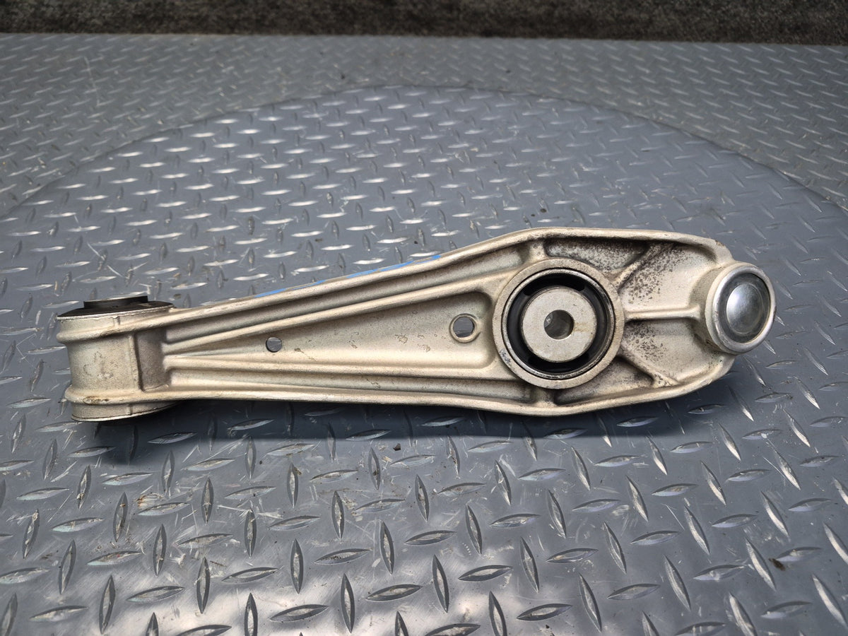 1997-2004 Porsche Boxster 986 Front Right Side Suspension Lower Control Arm Set