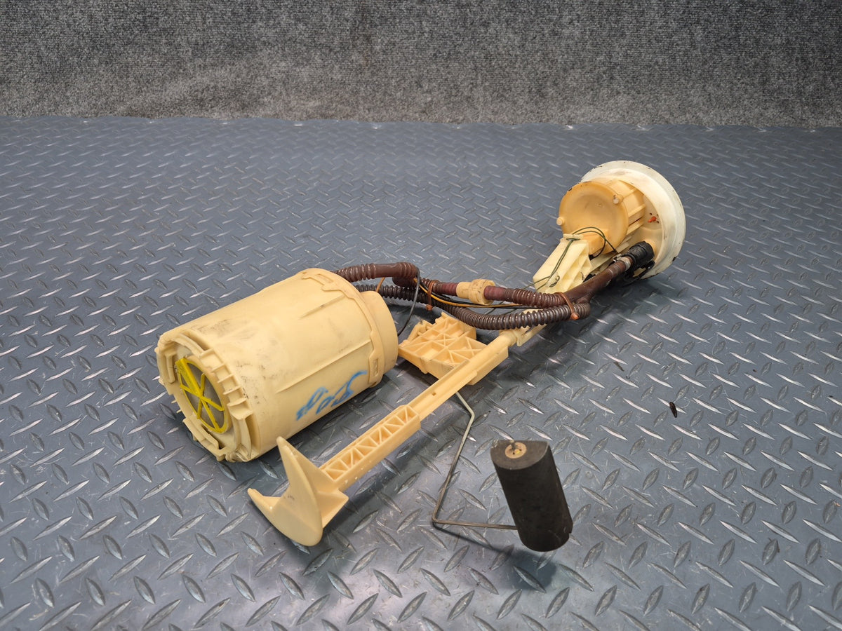 2000-2001 Porsche Boxster 986 in Tank Fuel Gas Pump Sender Unit Module Assembly