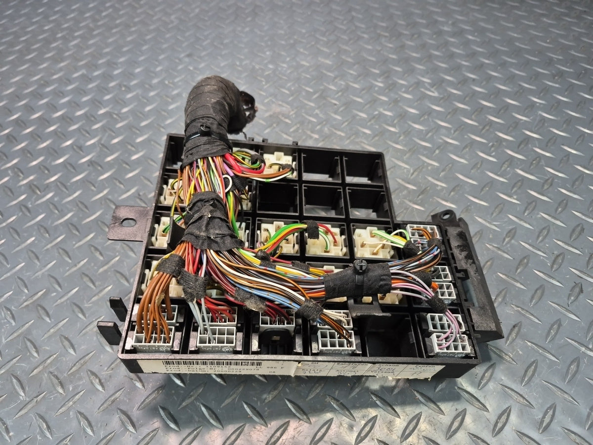 1997-2004 Porsche Boxster 986 Fuse Relay Box Module