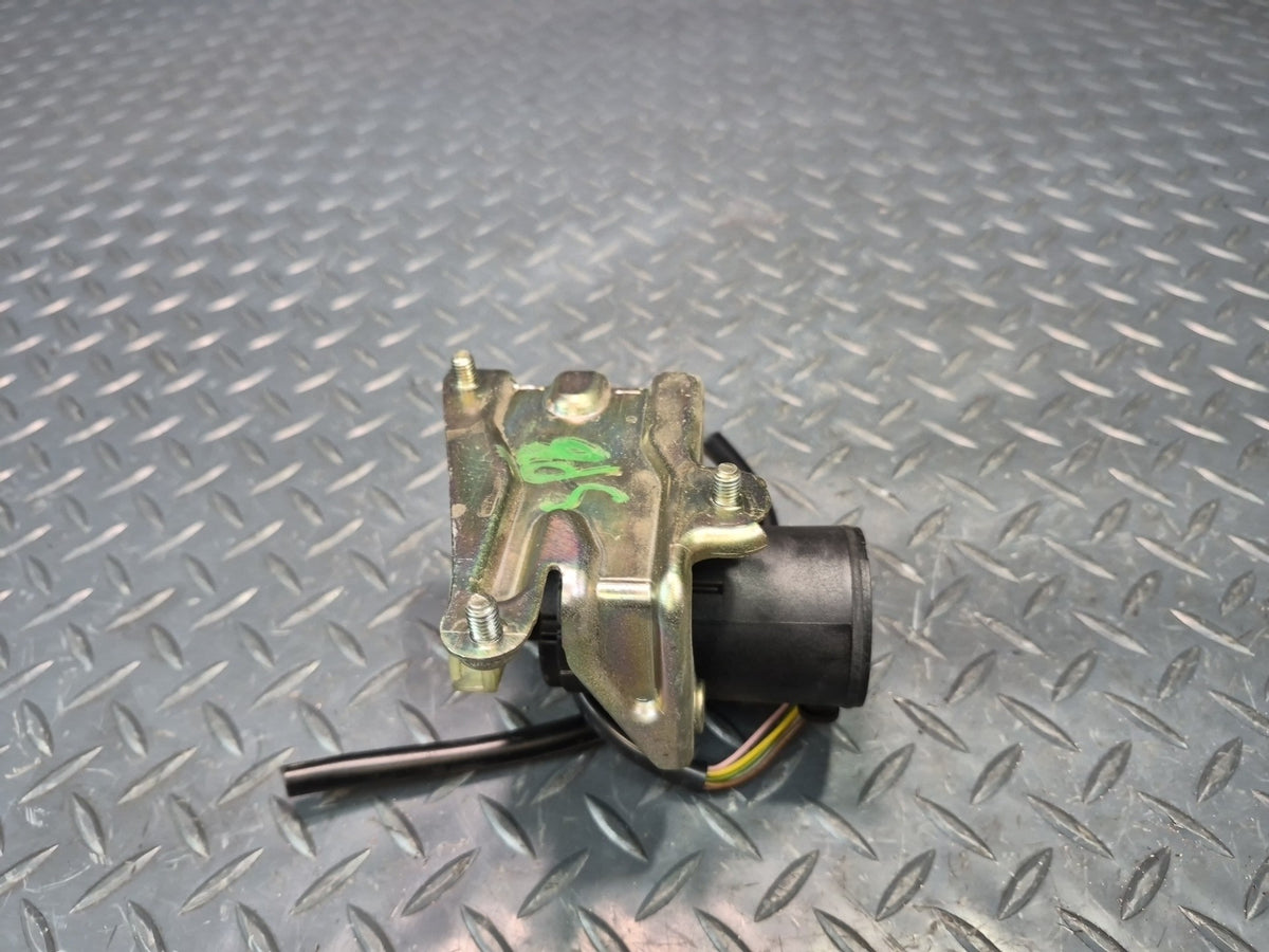 2000-2001 Porsche Boxster 986 Accelerator Gas Throttle Position Sensor