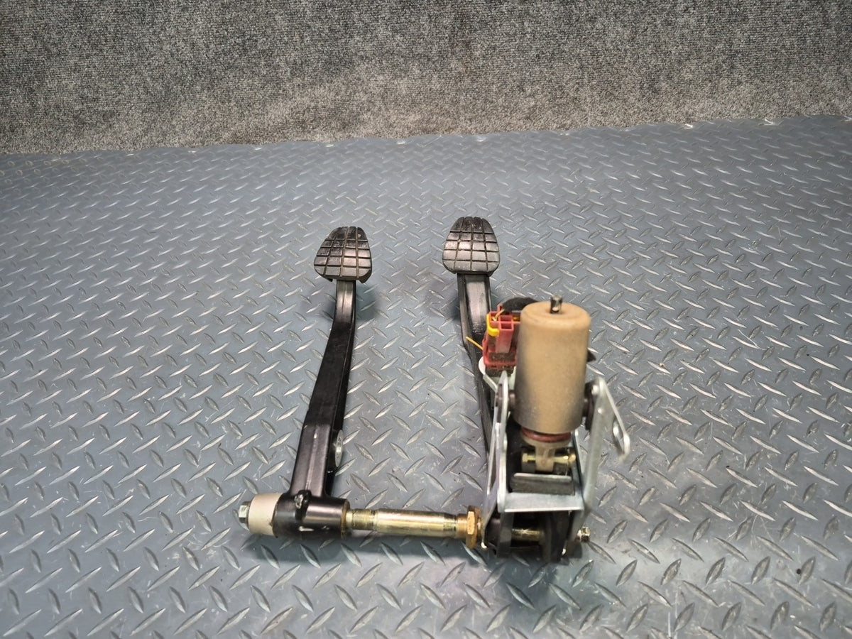 2000-2004 Porsche Boxster 986 Manual Transmission Clutch Brake Gas Pedal Set
