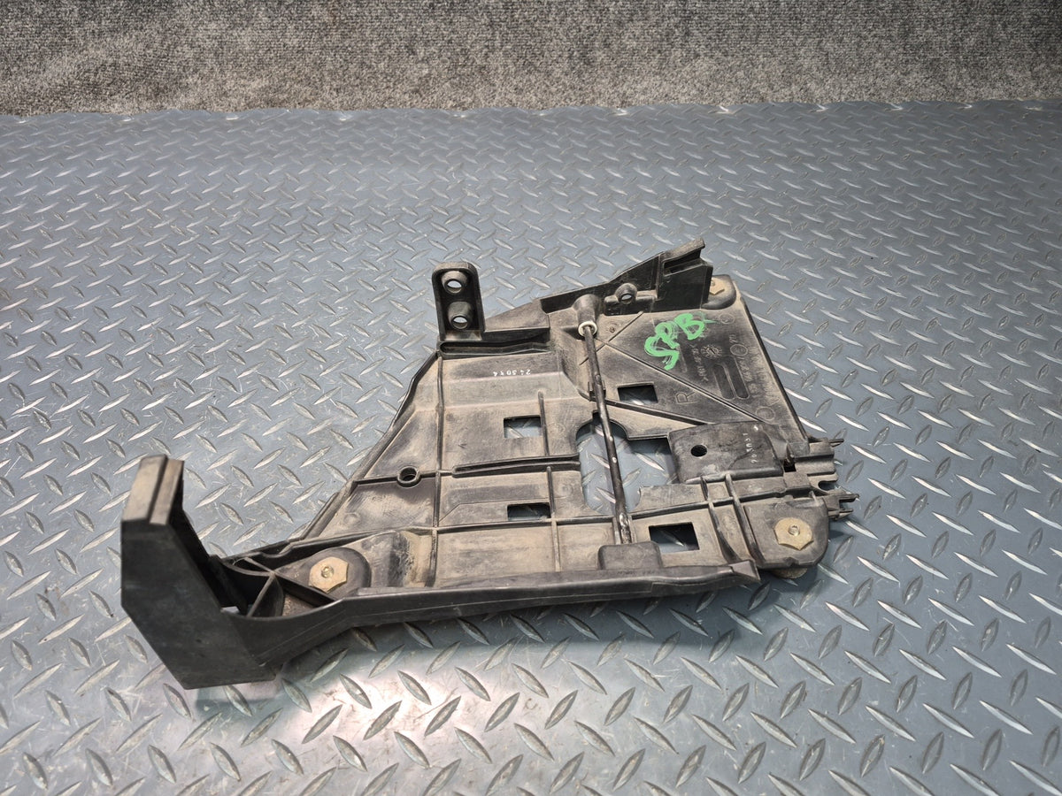 1997-2004 Porsche Boxster 986 Front Headlight Mount Bracket Support Set of 2