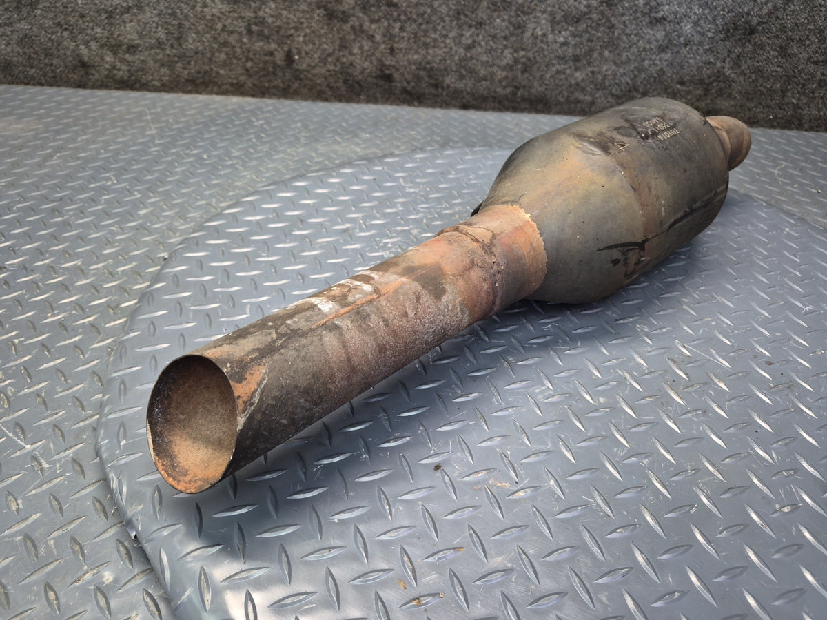 2003-2009 Lexus UZJ120L GX470 4WD Rear Exhaust Muffler