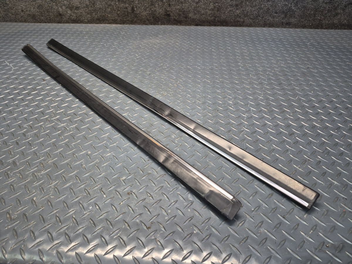 84-86 Toyota Cressida MX73 Sedan Right Fender Door Exterior Molding Set of 6 OEM