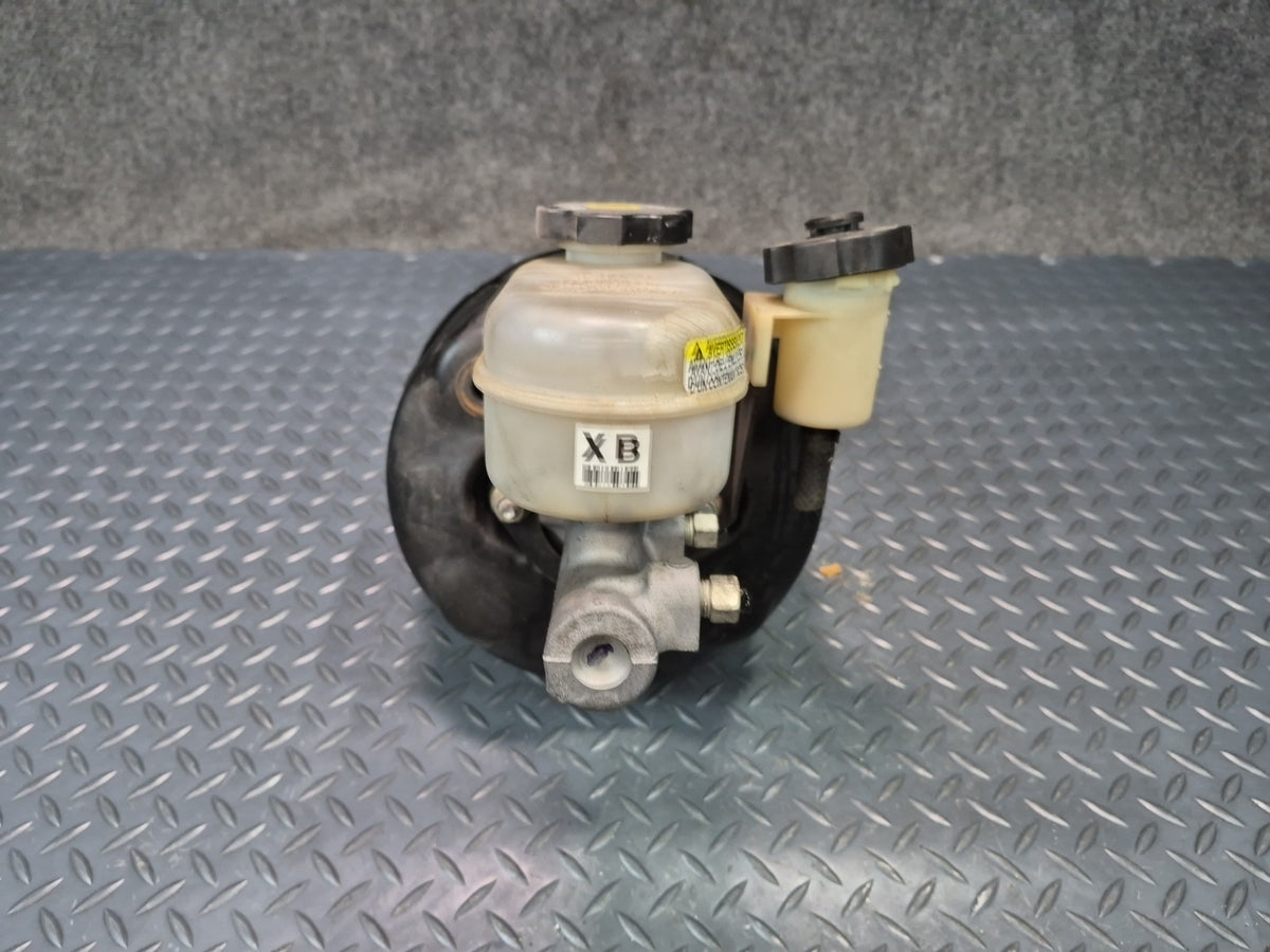 05-08 Chevrolet Corvette C6 Brake Master Cylinder Booster Fluid Reservoir OEM