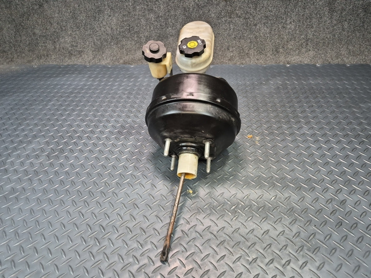 05-08 Chevrolet Corvette C6 Brake Master Cylinder Booster Fluid Reservoir OEM