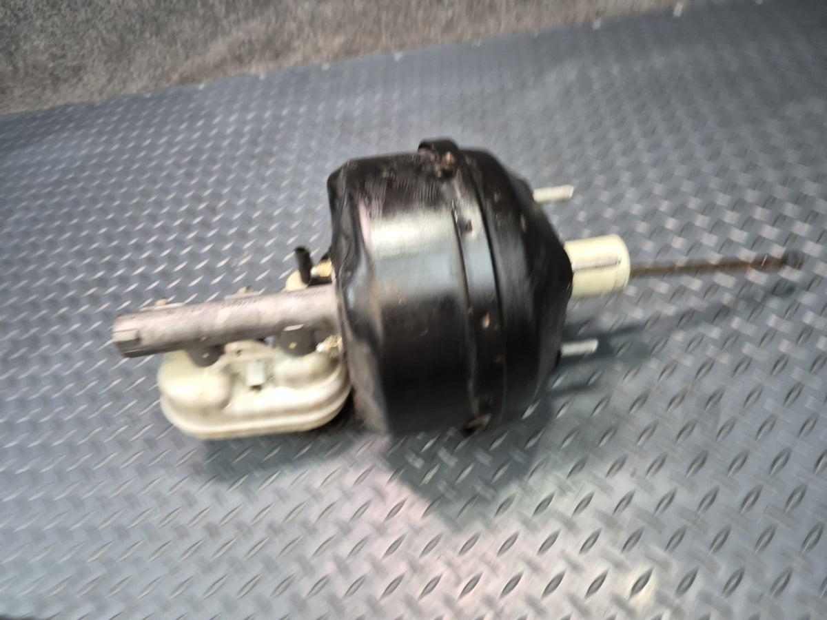 05-08 Chevrolet Corvette C6 Brake Master Cylinder Booster Fluid Reservoir OEM