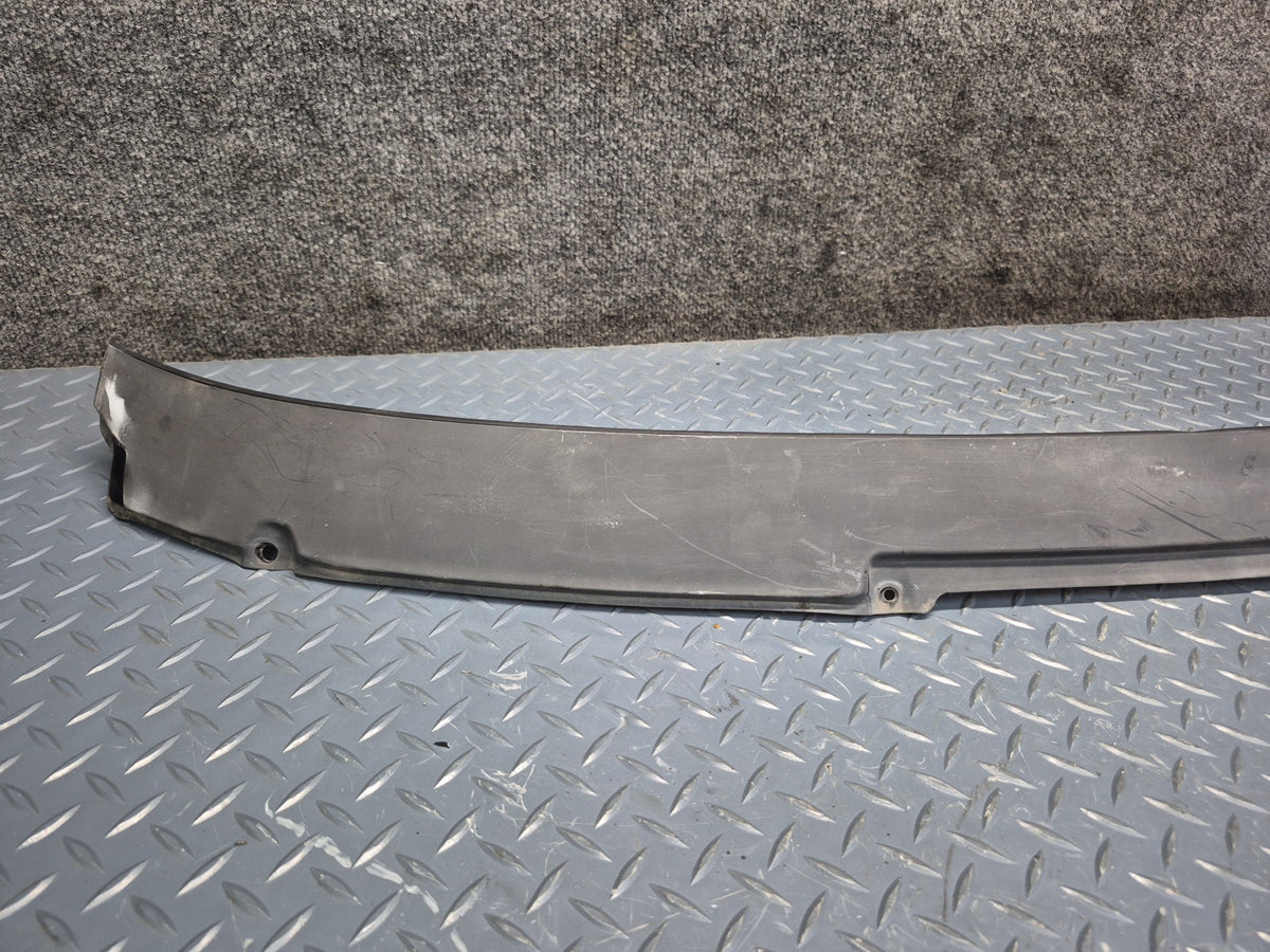 84-86 Toyota Cressida MX73 Windshield Wiper Cowl Vent Trim Cover Panel OEM