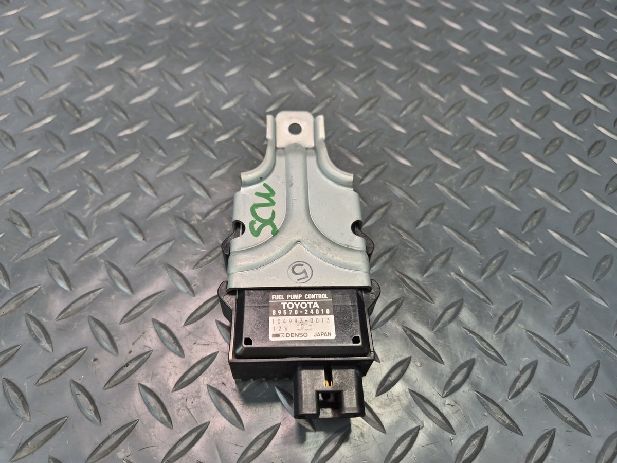 92-00 Lexus UZZ30L SC300 SC400 Fuel Pump Control Module 89570-24010 OEM