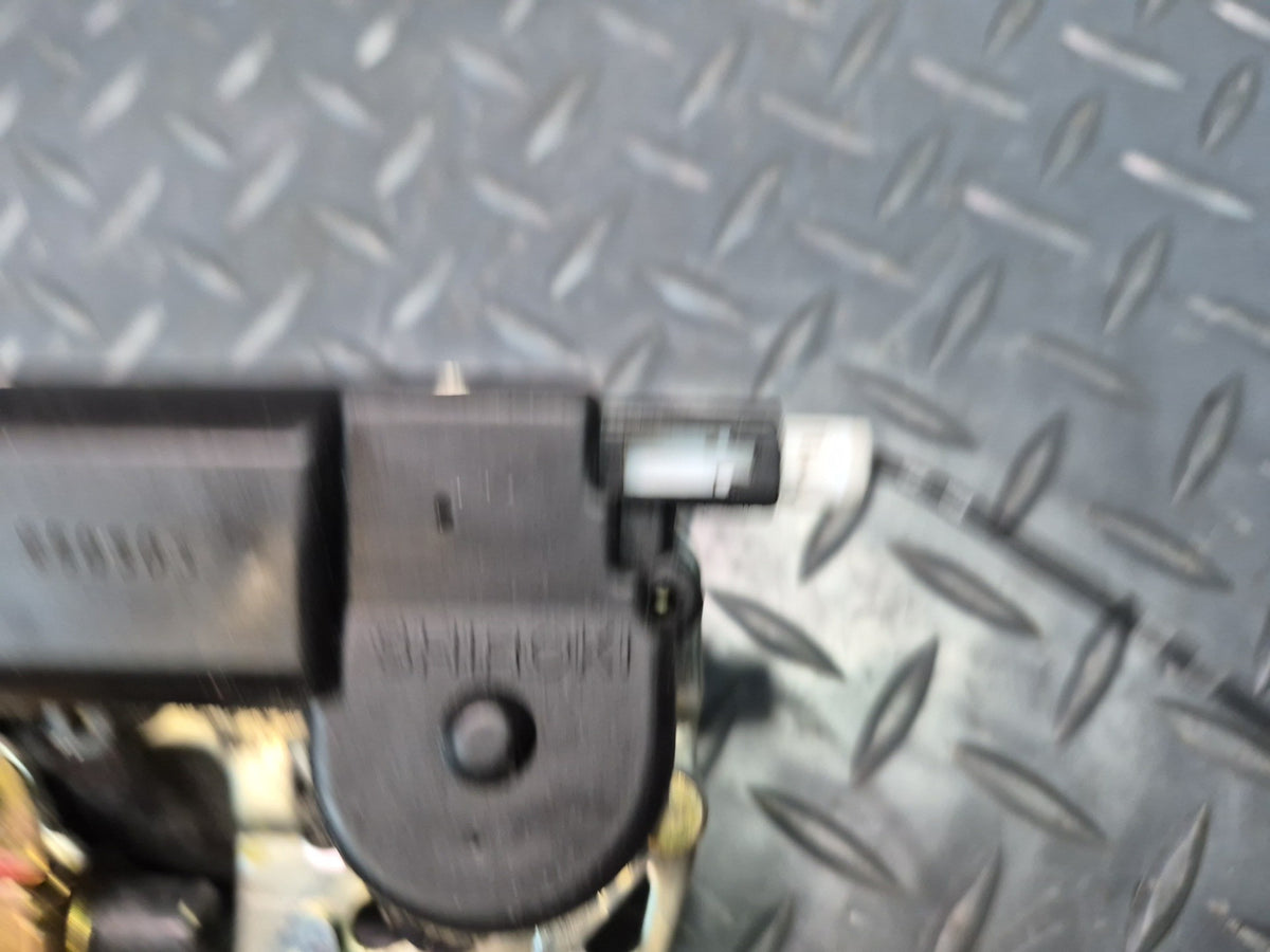 92-00 Lexus UZZ30L SC300 SC400 Rear Trunk Lid Lock Latch Actuator OEM