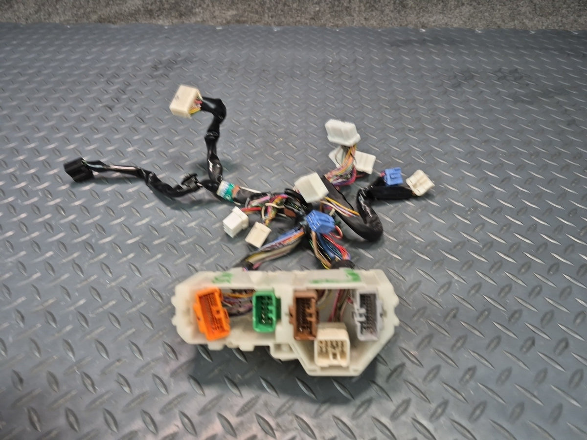 1995 Lexus UZZ30L SC300 SC400 Console Box Wire Wiring Harness 82166-24150 OEM
