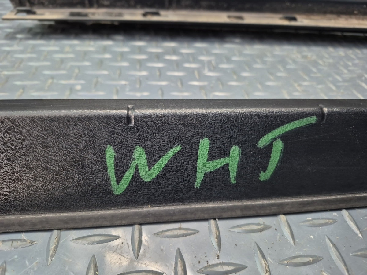 2003-2009 Hummer H2 Rear Right Pass Side Roof Rack Rail Cover Molding