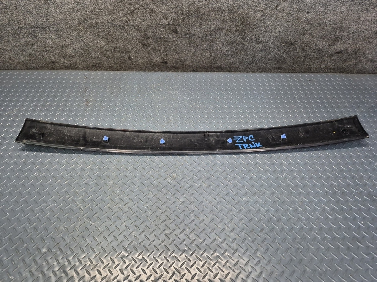 2008-2010 Porsche Cayenne 957 Rear Trunk Lid Liftgate Tailgate Trim Molding Dmgd