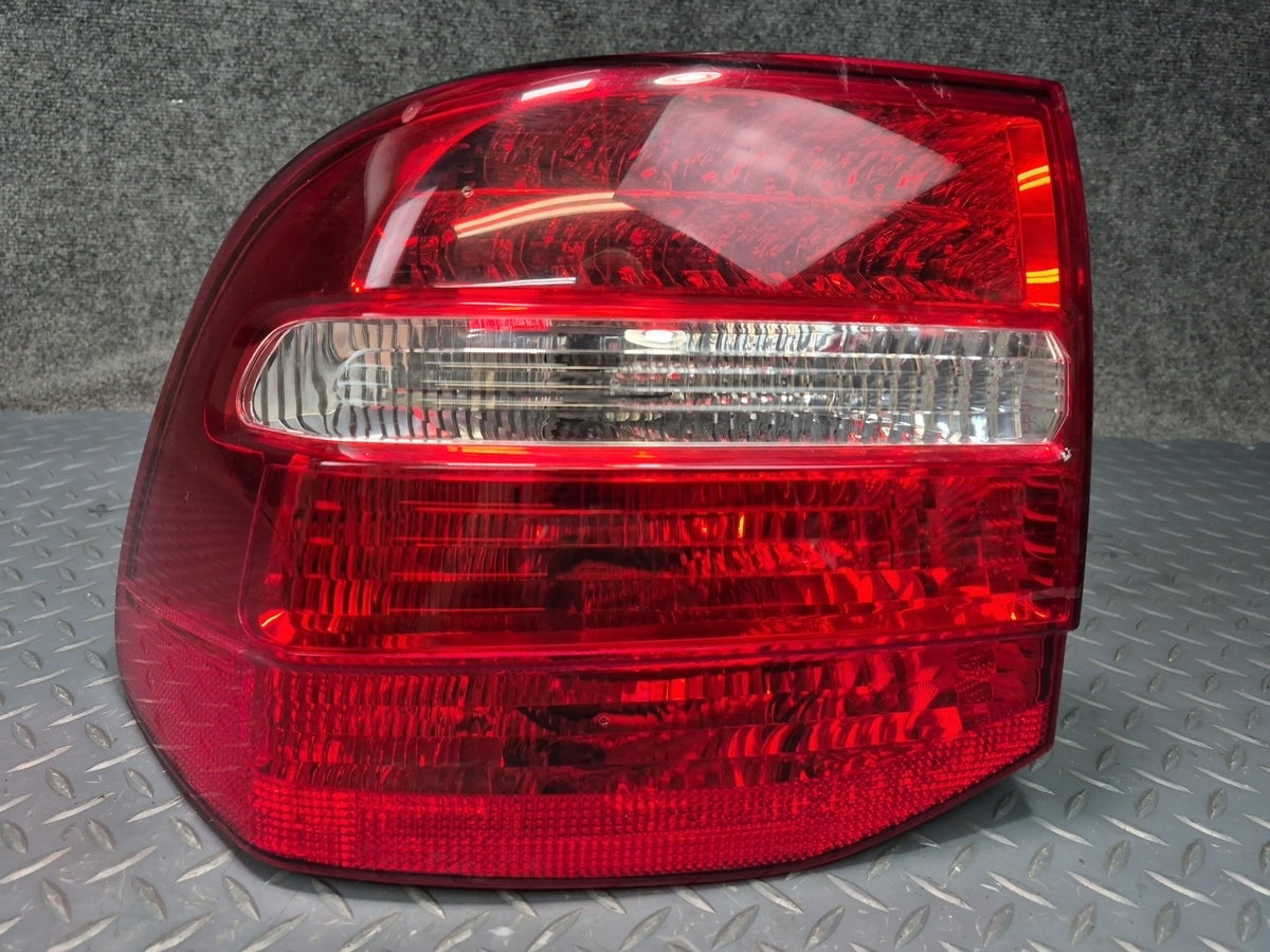 2008-2010 Porsche Cayenne 957 Rear Left & Right Tail Light Lamp Set of 2